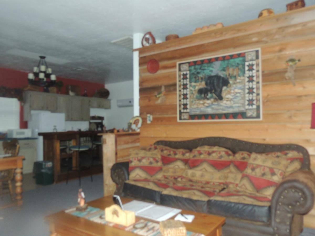 The Whispering Pines Inn Norman Extérieur photo