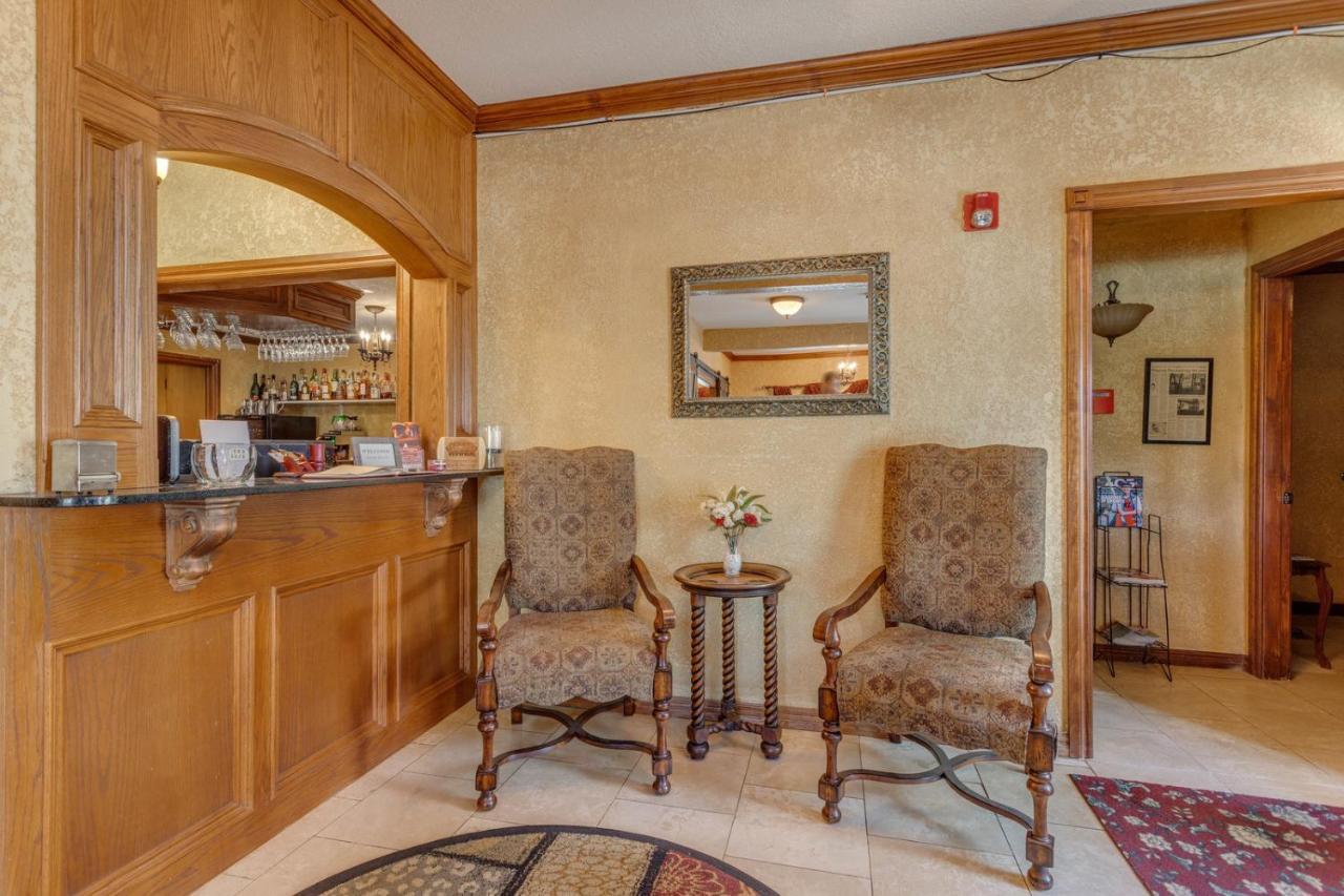 The Whispering Pines Inn Norman Extérieur photo